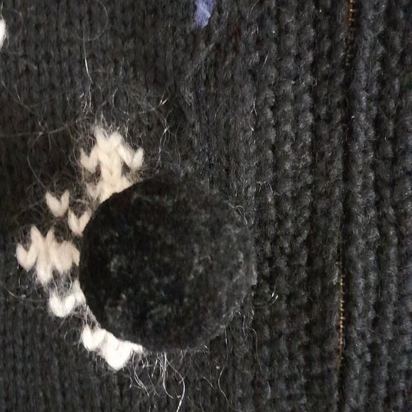 Vintage SnowFlake Zipper Up Wool Sweater - Picture 8 of 9